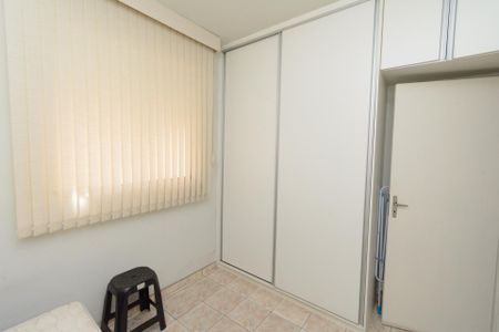 Quarto 2 de apartamento para alugar com 2 quartos, 47m² em Jardim Riacho das Pedras, Contagem