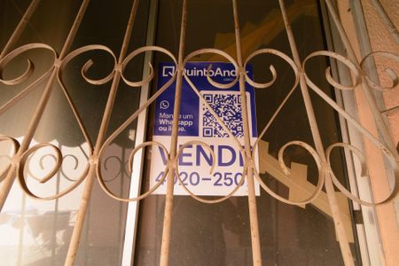 Plaquinha  de apartamento para alugar com 2 quartos, 47m² em Jardim Riacho das Pedras, Contagem