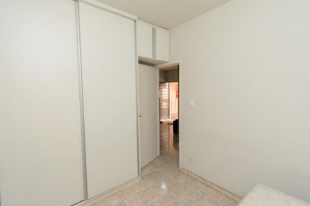 Quarto 2 de apartamento para alugar com 2 quartos, 47m² em Jardim Riacho das Pedras, Contagem
