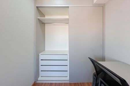Apartamento para alugar com 40m², 1 quarto e sem vaga Apartamento para alugar com 40m², 1 quarto e sem vagaQuarto - Armários
