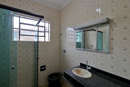 Casa à venda com 166m², 3 quartos e 2 vagasBanheiro Social