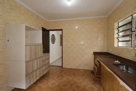 Casa à venda com 166m², 3 quartos e 2 vagasCozinha