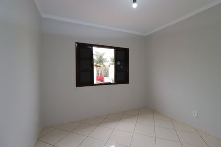 Casa à venda com 166m², 3 quartos e 2 vagasQuarto 1