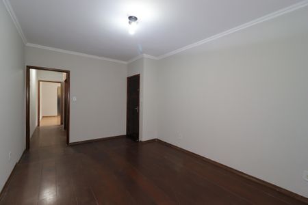 Casa à venda com 166m², 3 quartos e 2 vagasSala