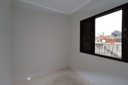 Casa à venda com 166m², 3 quartos e 2 vagasQuarto 2