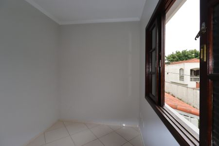 Casa à venda com 166m², 3 quartos e 2 vagasQuarto 2