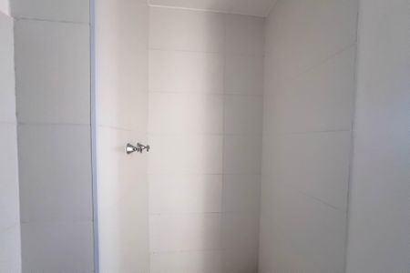 Apartamento para alugar com 39m², 2 quartos e sem vaga Apartamento para alugar com 39m², 2 quartos e sem vagaBanheiro