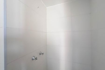 Apartamento para alugar com 39m², 2 quartos e sem vaga Apartamento para alugar com 39m², 2 quartos e sem vagaBanheiro