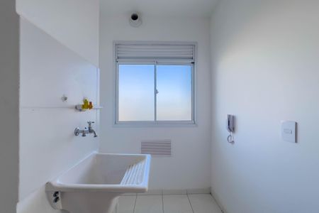 Apartamento para alugar com 39m², 2 quartos e sem vaga Apartamento para alugar com 39m², 2 quartos e sem vagaCozinha e área de serviço