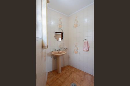 Casa para alugar com 250m², 3 quartos e 5 vagas Casa para alugar com 250m², 3 quartos e 5 vagasLavabo