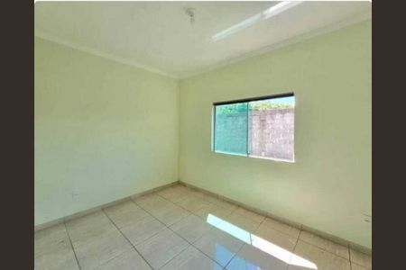 Casa para alugar com 71m², 2 quartos e 1 vaga