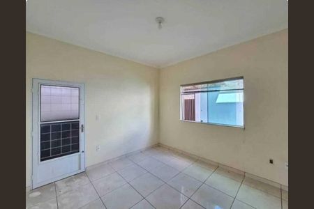 Casa para alugar com 2 quartos, 71m² em Pompéia, Belo Horizonte
