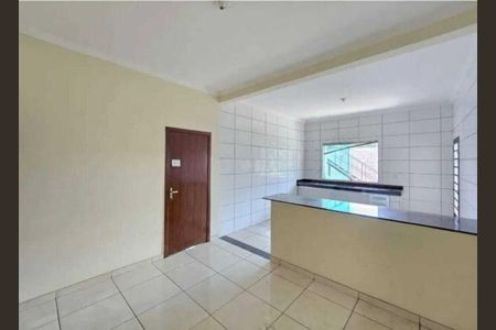 Casa para alugar com 2 quartos, 71m² em Pompéia, Belo Horizonte