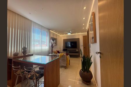 Sala de apartamento à venda com 2 quartos, 70m² em Concórdia, Belo Horizonte