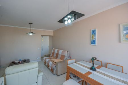 Apartamento à venda com 80m², 3 quartos e 2 vagasSala