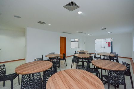 Apartamento à venda com 80m², 3 quartos e 2 vagasÁrea comum - Salão de festas