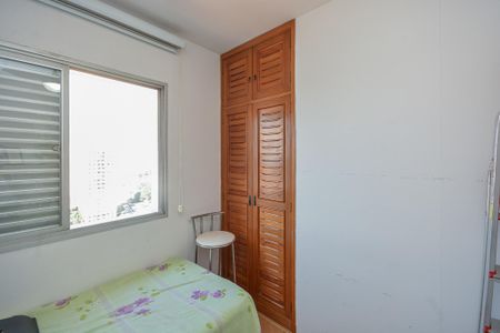 Apartamento à venda com 80m², 3 quartos e 2 vagasQuarto 1