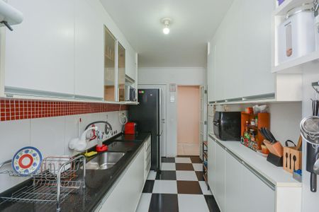 Apartamento à venda com 80m², 3 quartos e 2 vagasCozinha