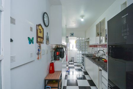 Apartamento à venda com 80m², 3 quartos e 2 vagasCozinha