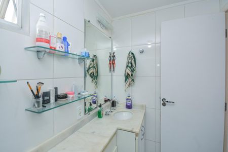 Apartamento à venda com 80m², 3 quartos e 2 vagasBanheiro da Suíte