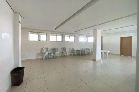 Apartamento à venda com 223m², 4 quartos e 3 vagas Apartamento à venda com 223m², 4 quartos e 3 vagasÁrea comum - Salão de festas