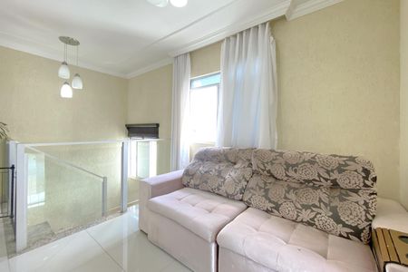 Apartamento à venda com 223m², 4 quartos e 3 vagas Apartamento à venda com 223m², 4 quartos e 3 vagasSala de Estar