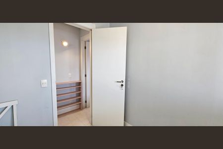 Apartamento à venda com 73m², 2 quartos e 2 vagas Apartamento à venda com 73m², 2 quartos e 2 vagasQuarto