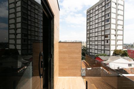 Casa à venda com 150m², 3 quartos e 1 vaga Casa à venda com 150m², 3 quartos e 1 vagaVaranda da Área de Serviço