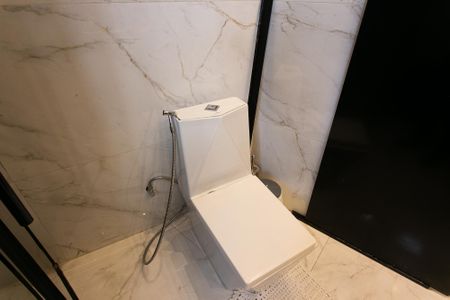 Casa à venda com 150m², 3 quartos e 1 vaga Casa à venda com 150m², 3 quartos e 1 vagaBanheiro Social