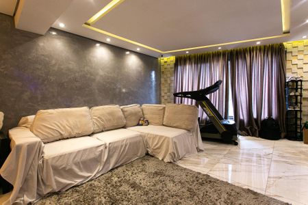 Casa à venda com 150m², 3 quartos e 1 vaga Casa à venda com 150m², 3 quartos e 1 vagaSala