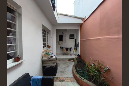 Casa à venda com 223m², 3 quartos e 1 vagaÁrea comum