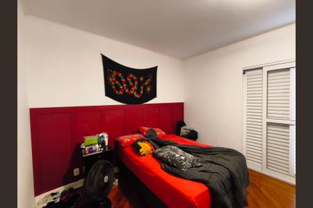 Casa à venda com 223m², 3 quartos e 1 vagaQuarto 2