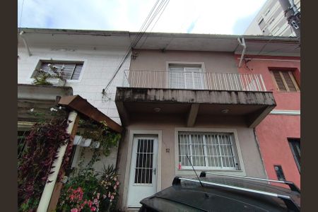 Casa à venda com 223m², 3 quartos e 1 vagaFachada