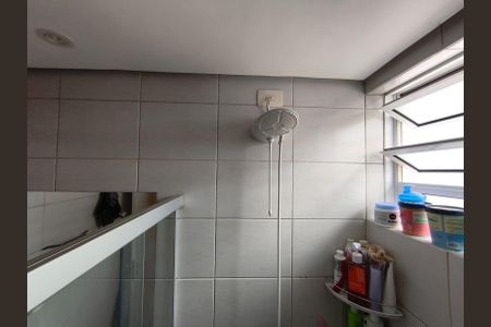 Casa à venda com 223m², 3 quartos e 1 vagaBanheiro do Quarto 2