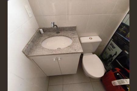 Casa à venda com 223m², 3 quartos e 1 vagaBanheiro de Serviço