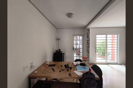 Casa à venda com 223m², 3 quartos e 1 vagaCopa