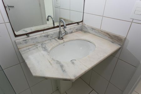 Apartamento à venda com 69m², 3 quartos e 1 vaga Apartamento à venda com 69m², 3 quartos e 1 vagaBanheiro Social