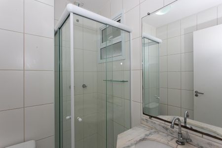 Apartamento à venda com 69m², 3 quartos e 1 vaga Apartamento à venda com 69m², 3 quartos e 1 vagaBanheiro Social