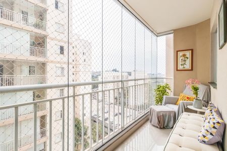 Varanda integrada de apartamento à venda com 2 quartos, 72m² em Jardim Tupanci, Barueri