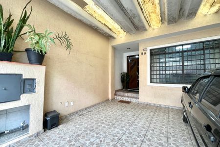 Casa à venda com 120m², 2 quartos e 2 vagas Casa à venda com 120m², 2 quartos e 2 vagasGaragem