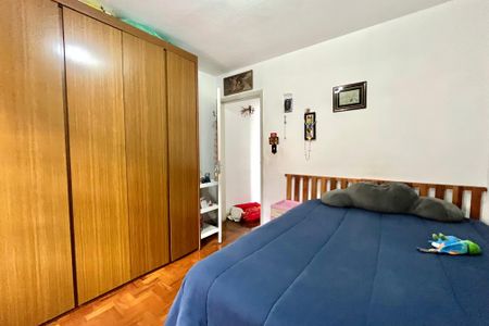 Casa à venda com 120m², 2 quartos e 2 vagas Casa à venda com 120m², 2 quartos e 2 vagasQuarto 2