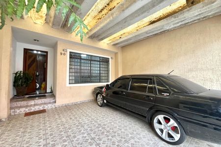 Casa à venda com 120m², 2 quartos e 2 vagas Casa à venda com 120m², 2 quartos e 2 vagasGaragem