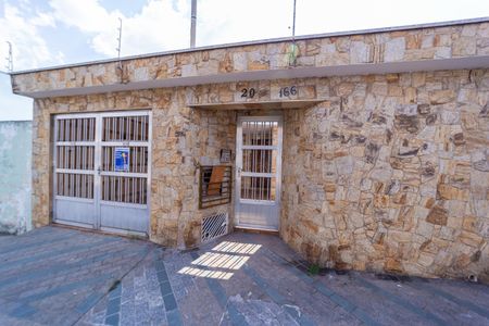 Casa para alugar com 200m², 3 quartos e 3 vagas Casa para alugar com 200m², 3 quartos e 3 vagasPlaca