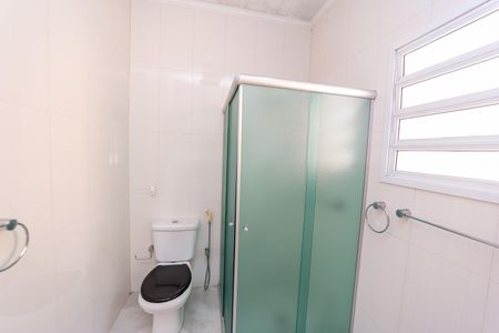 Casa para alugar com 200m², 3 quartos e 3 vagas Casa para alugar com 200m², 3 quartos e 3 vagasBanheiro da Suíte 1