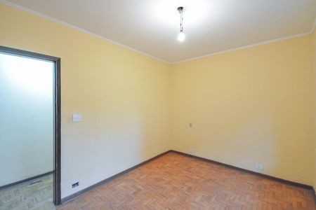 Casa à venda com 3 quartos, 231m² em Vila Campo Grande, São Paulo