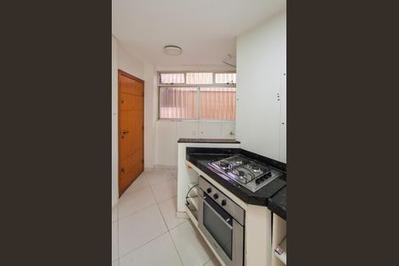 Apartamento à venda com 60m², 3 quartos e 1 vaga Apartamento à venda com 60m², 3 quartos e 1 vagaCozinha e Área de Serviço