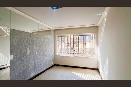 Sala de apartamento à venda com 3 quartos, 60m² em São Lucas, Belo Horizonte