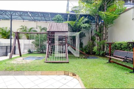 Apartamento à venda com 176m², 4 quartos e 3 vagasÁrea comum - Playground