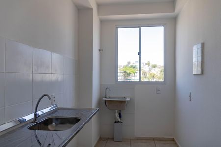 Apartamento para alugar com 46m², 2 quartos e 1 vagaCozinha e Área de Serviço