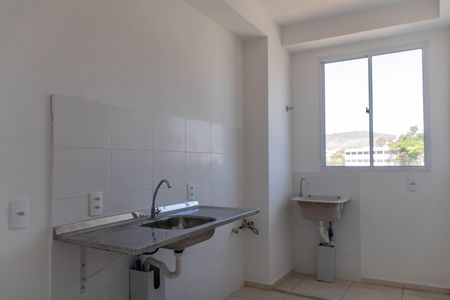 Apartamento para alugar com 46m², 2 quartos e 1 vagaCozinha e Área de Serviço